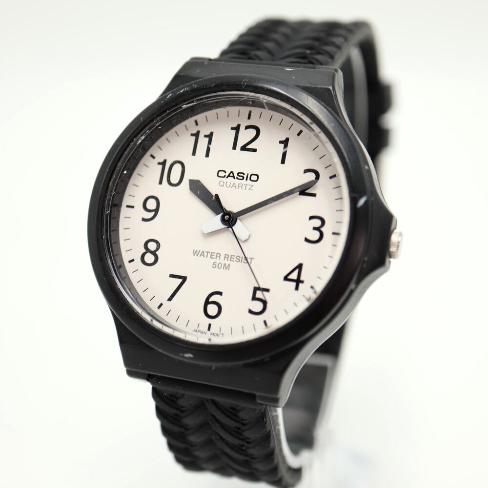 Casio Classic Men 44mm Easy Read Watch Black Silicone Strap MW-240 w New Battery